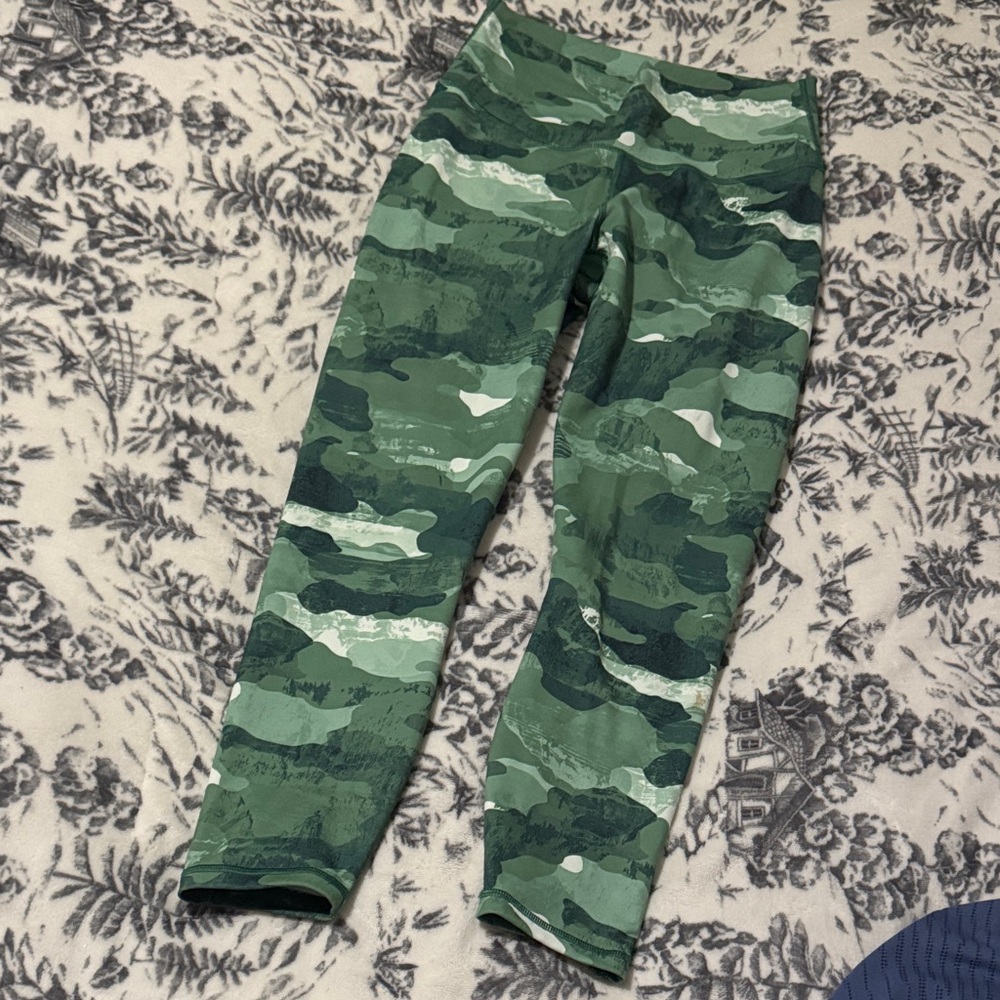 Fabletics Powerhold Green Camouflage Leggings